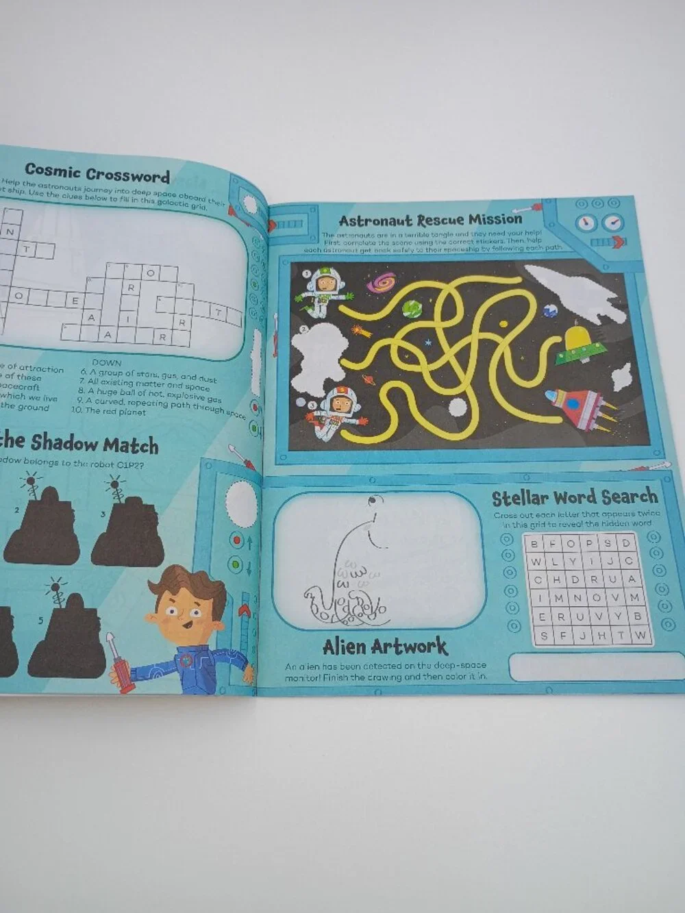 5-Pc Kids Fun Educational Activity Multi-Age Book Bundle- STEM Science Sticker